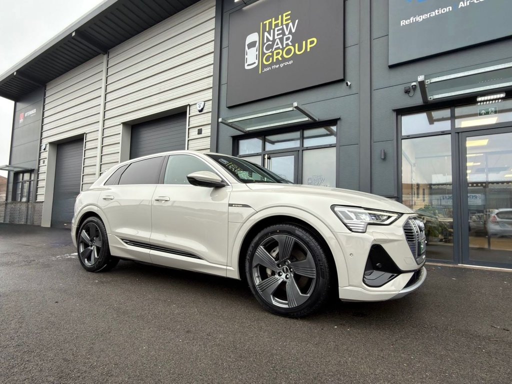 Used Audi e-tron 2020 for sale - 77507159: Photo 2