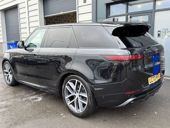 Used Land Rover Range Rover Sport 2023 for sale - 77421673: Photo