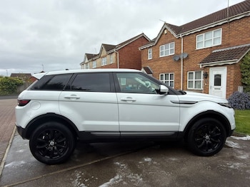 Used Land Rover Range Rover Evoque 2015 for sale - 78256254: Photo
