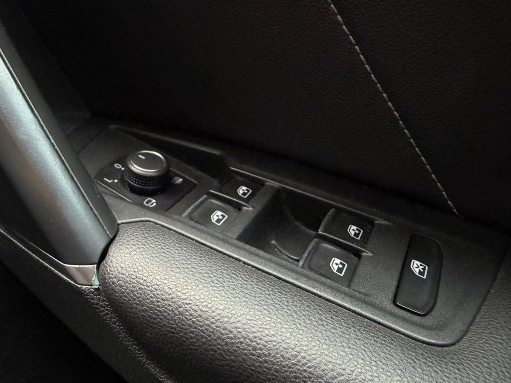 Used Volkswagen Tiguan 2017 for sale - 77919719: Photo 18