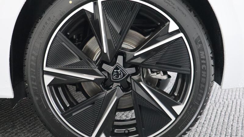 Used Peugeot 308 2024 for sale - 77450349: Photo 29