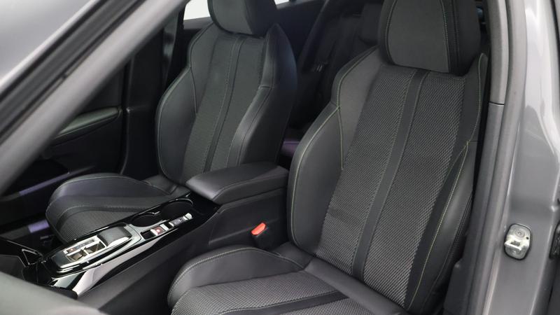 Used Peugeot 2008 2023 for sale - 77354353: Photo 9