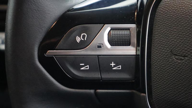 Used Peugeot 208 2021 for sale - 77116840: Photo 14