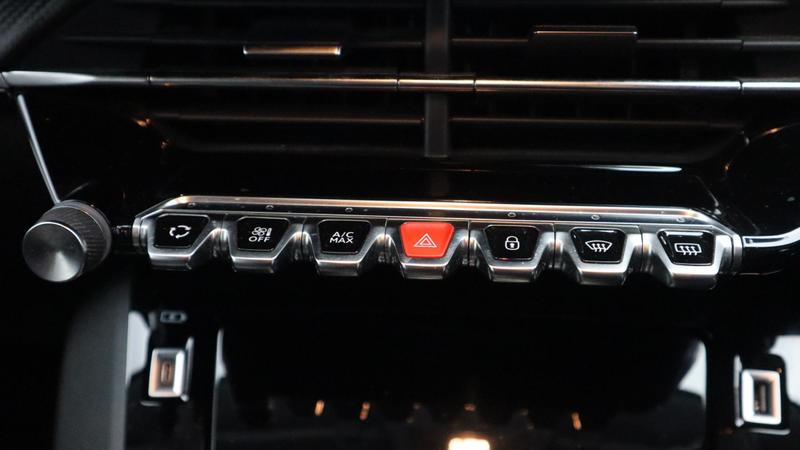 Used Peugeot 208 2021 for sale - 77116840: Photo 25