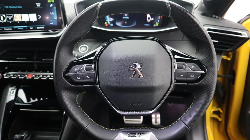 Used Peugeot E-208 2021 for sale - 77116956: Photo 14