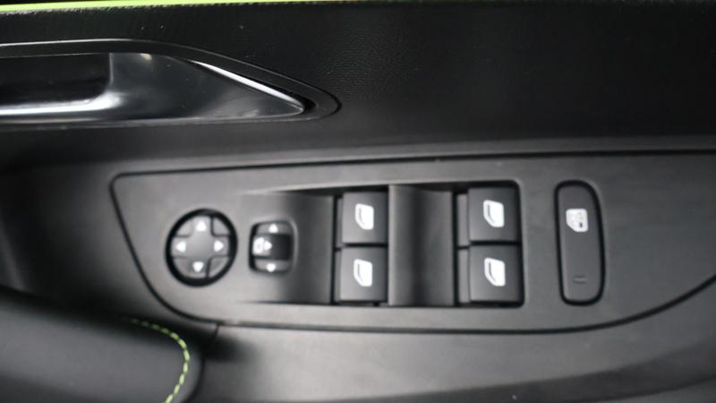 Used Peugeot 2008 2023 for sale - 77532695: Photo 33