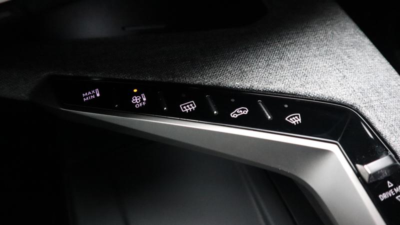 Used Peugeot 3008 2025 for sale - 77198865: Photo 34