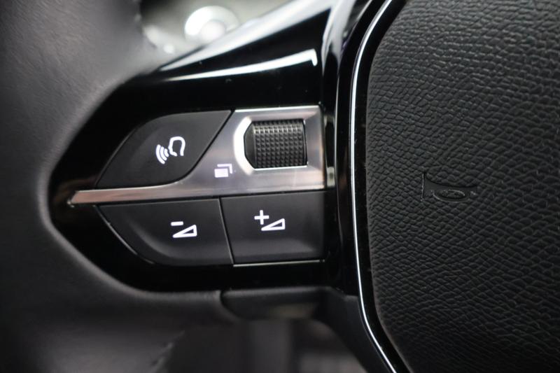 Used Peugeot 2008 2024 for sale - 77198948: Photo 14