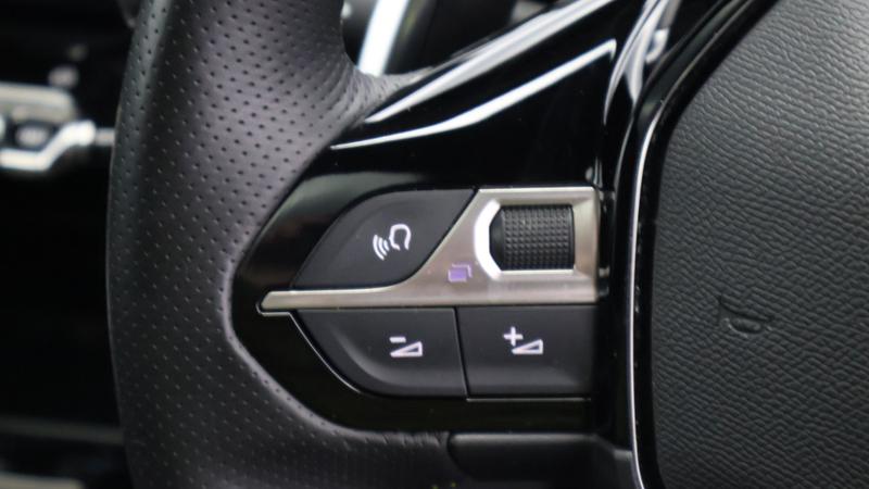 Used Peugeot 2008 2022 for sale - 77582133: Photo 14