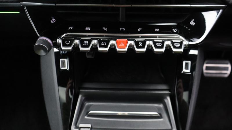 Used Peugeot 2008 2022 for sale - 77582133: Photo 26