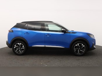 Used Peugeot 2008 2023 for sale - 77965867: Photo