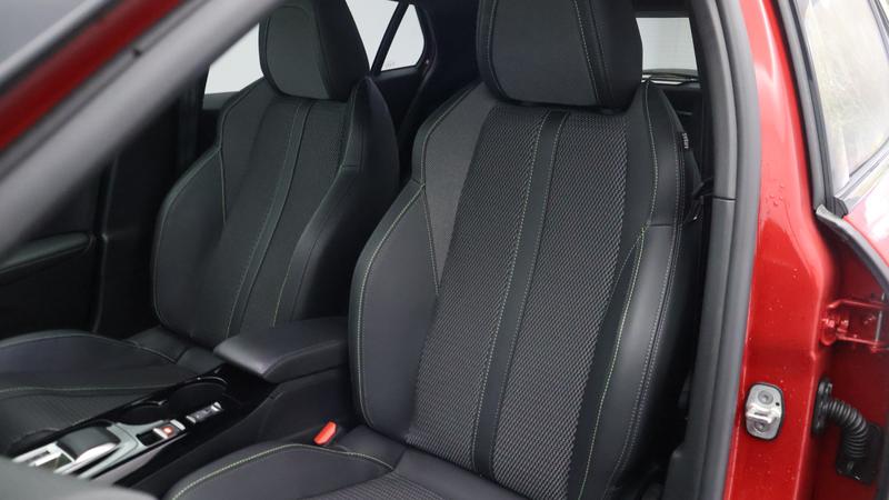 Used Peugeot 2008 2023 for sale - 77532637: Photo 9
