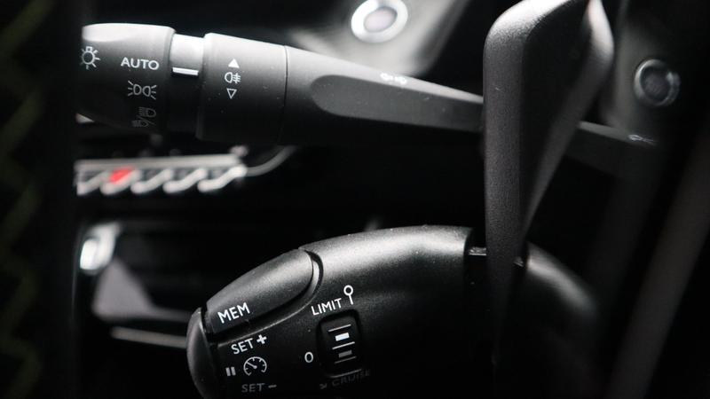 Used Peugeot 208 for sale - 77176376: Photo 14