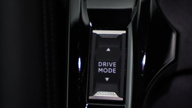 Used Peugeot 2008 2023 for sale - 77117008: Photo 28