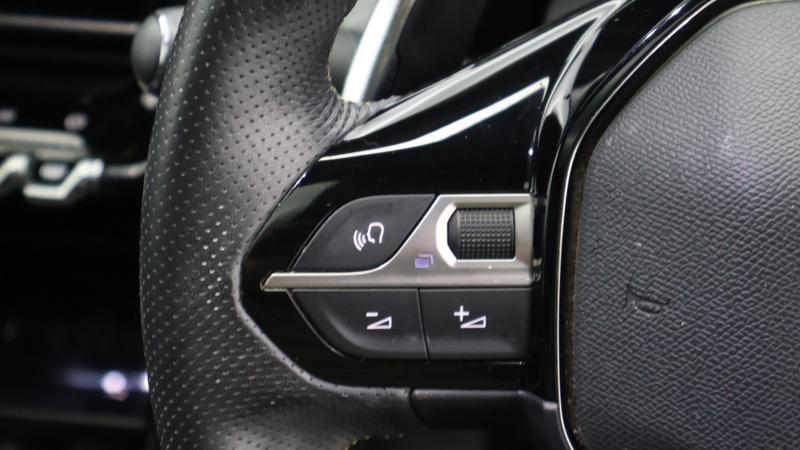 Used Peugeot 2008 2022 for sale - 78162130: Photo 14