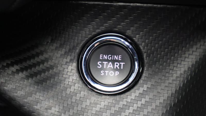 Used Peugeot 2008 2022 for sale - 78162130: Photo 17