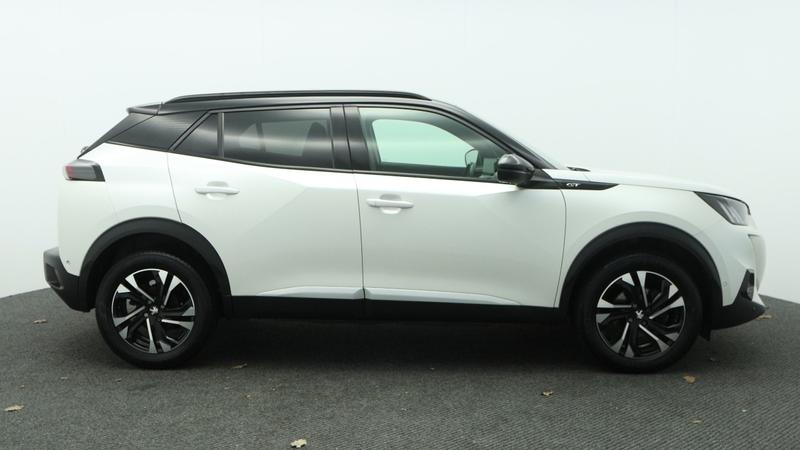 Used Peugeot 2008 2022 for sale - 78162130: Photo 2