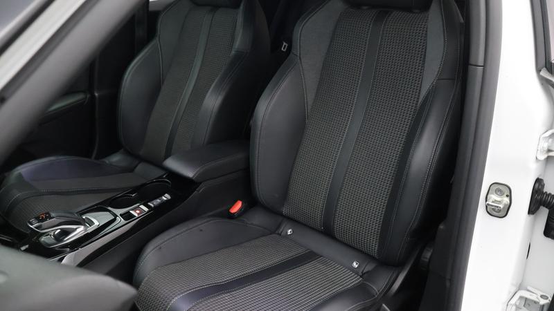 Used Peugeot 2008 2022 for sale - 78162130: Photo 9
