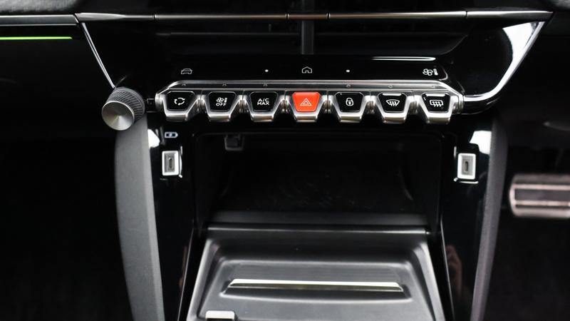 Used Peugeot 2008 2023 for sale - 77532640: Photo 27