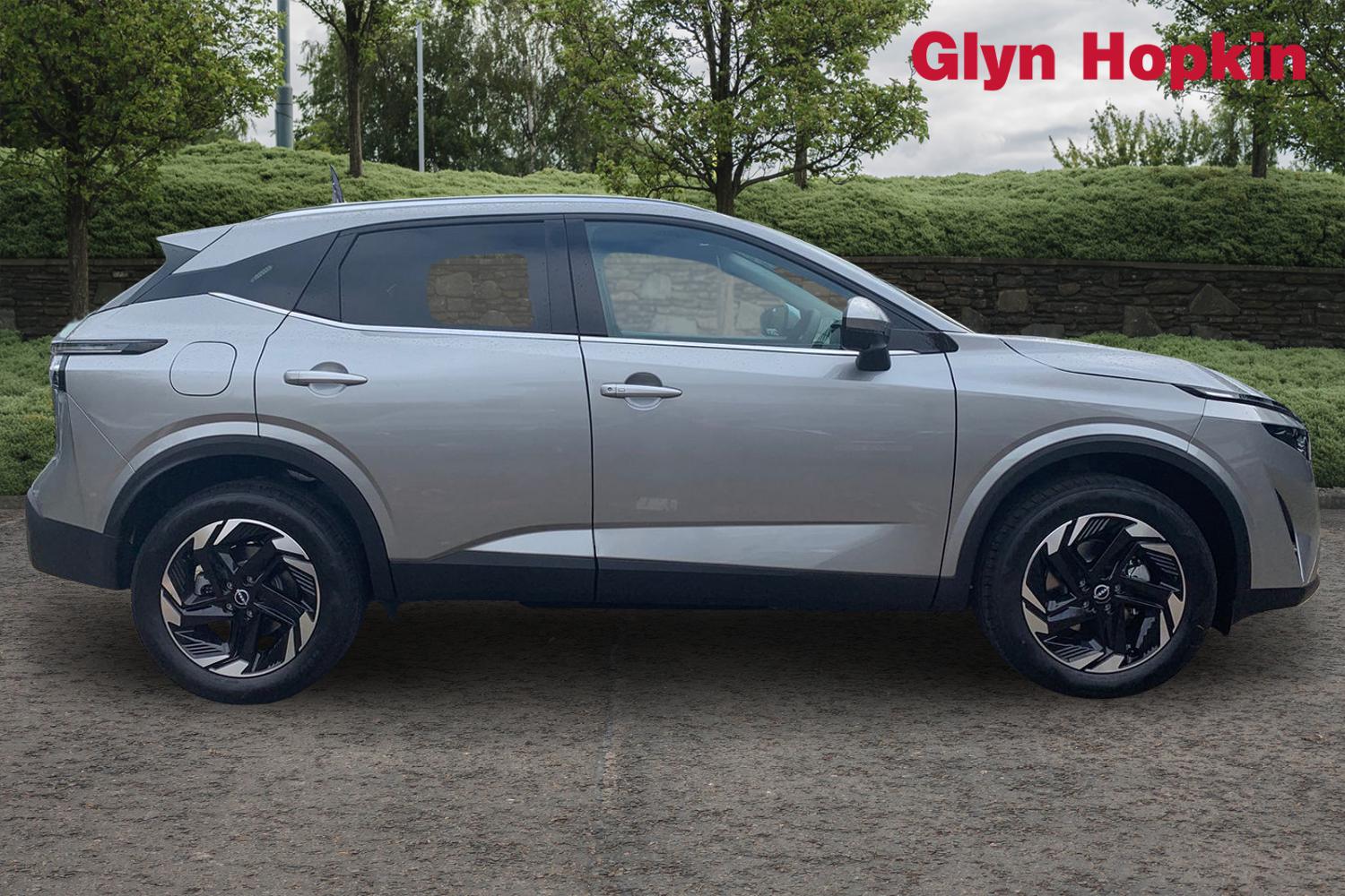Used Nissan Qashqai 2025 for sale - 75758963: Photo 2