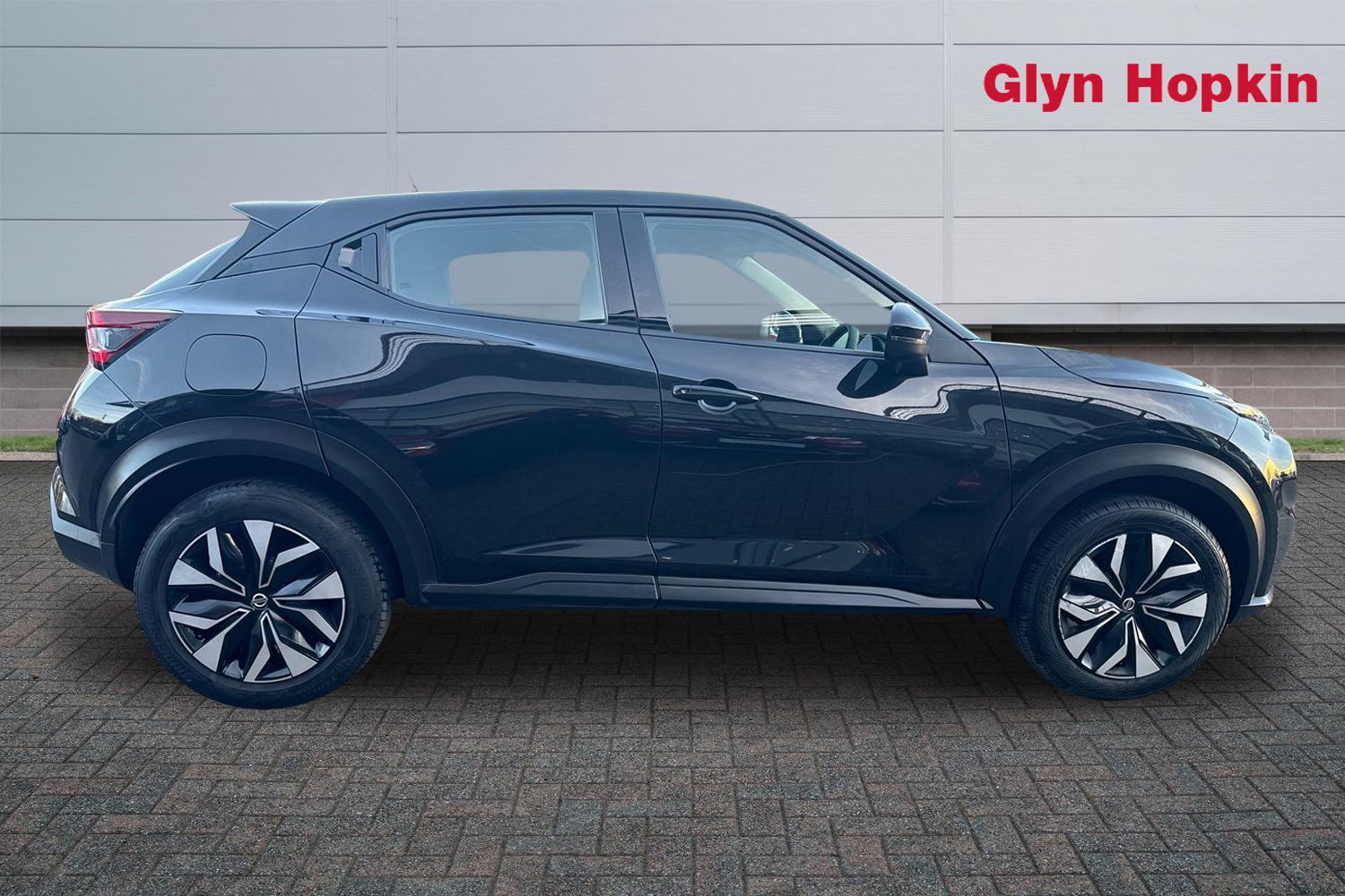 Used Nissan Juke 2022 for sale - 78165670: Photo 2