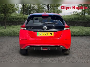 Used Nissan Leaf 2022 for sale - 77653111: Photo