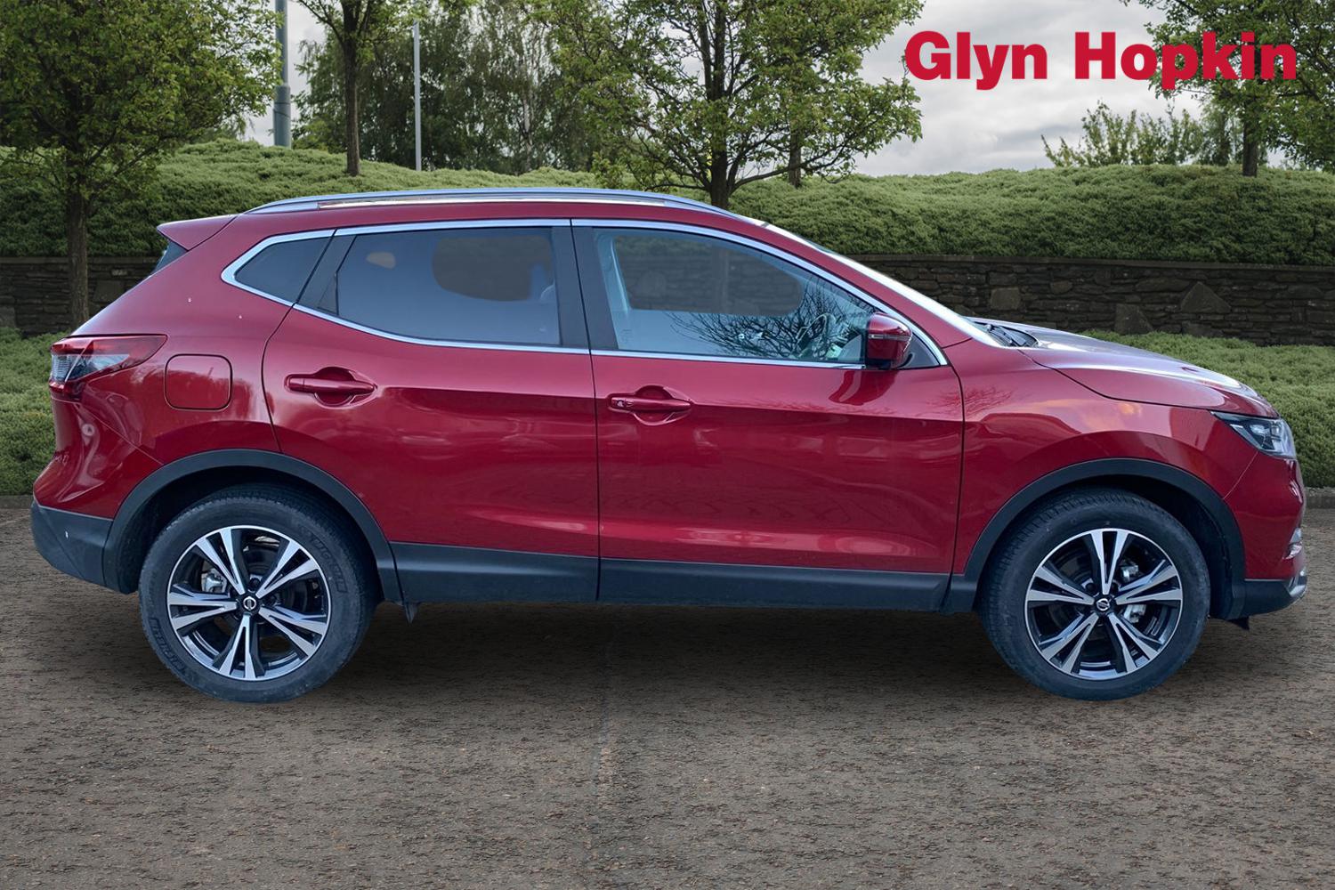 Used Nissan Qashqai 2021 for sale - 76452257: Photo 2