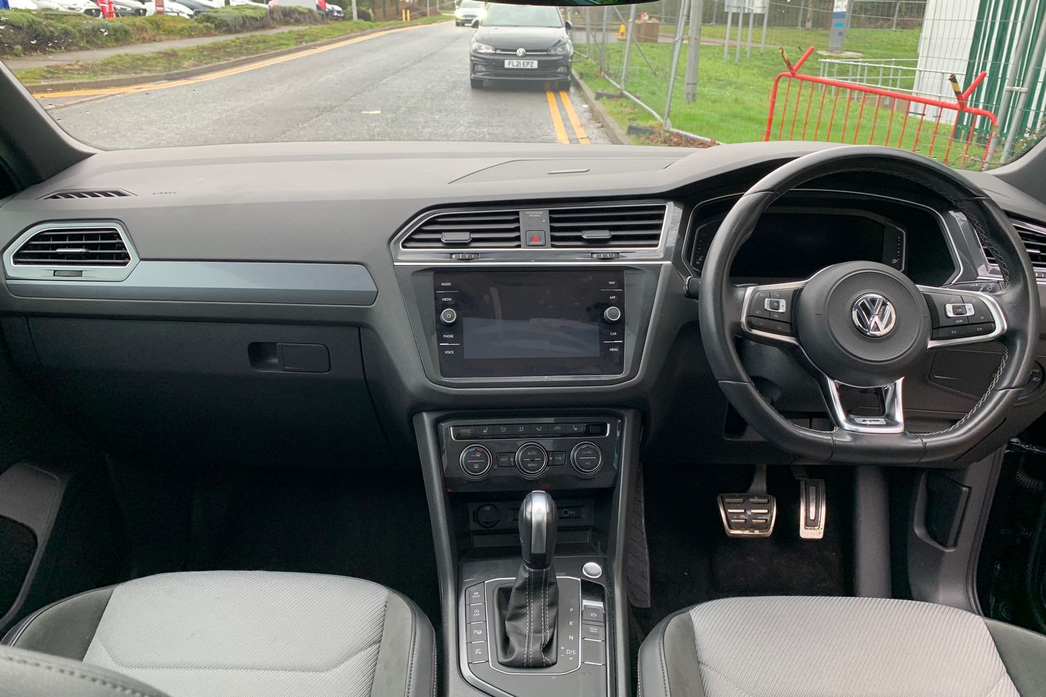 Used Volkswagen Tiguan 2020 for sale - 77499592: Photo 38