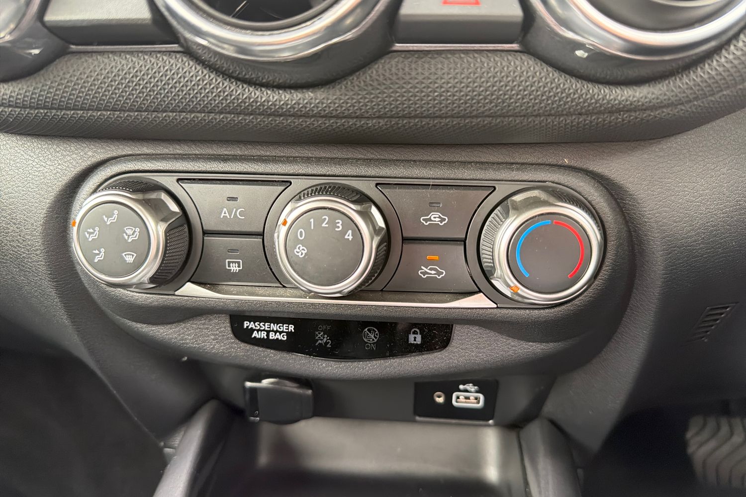 Used Nissan Juke 2022 for sale - 76652468: Photo 15