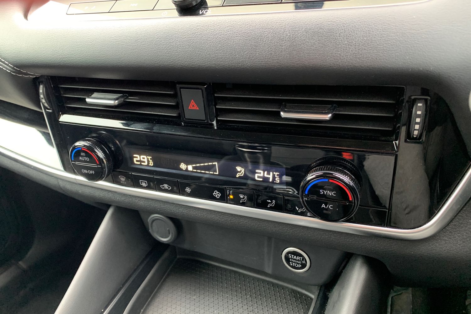 Used Nissan Qashqai 2022 for sale - 77198239: Photo 30