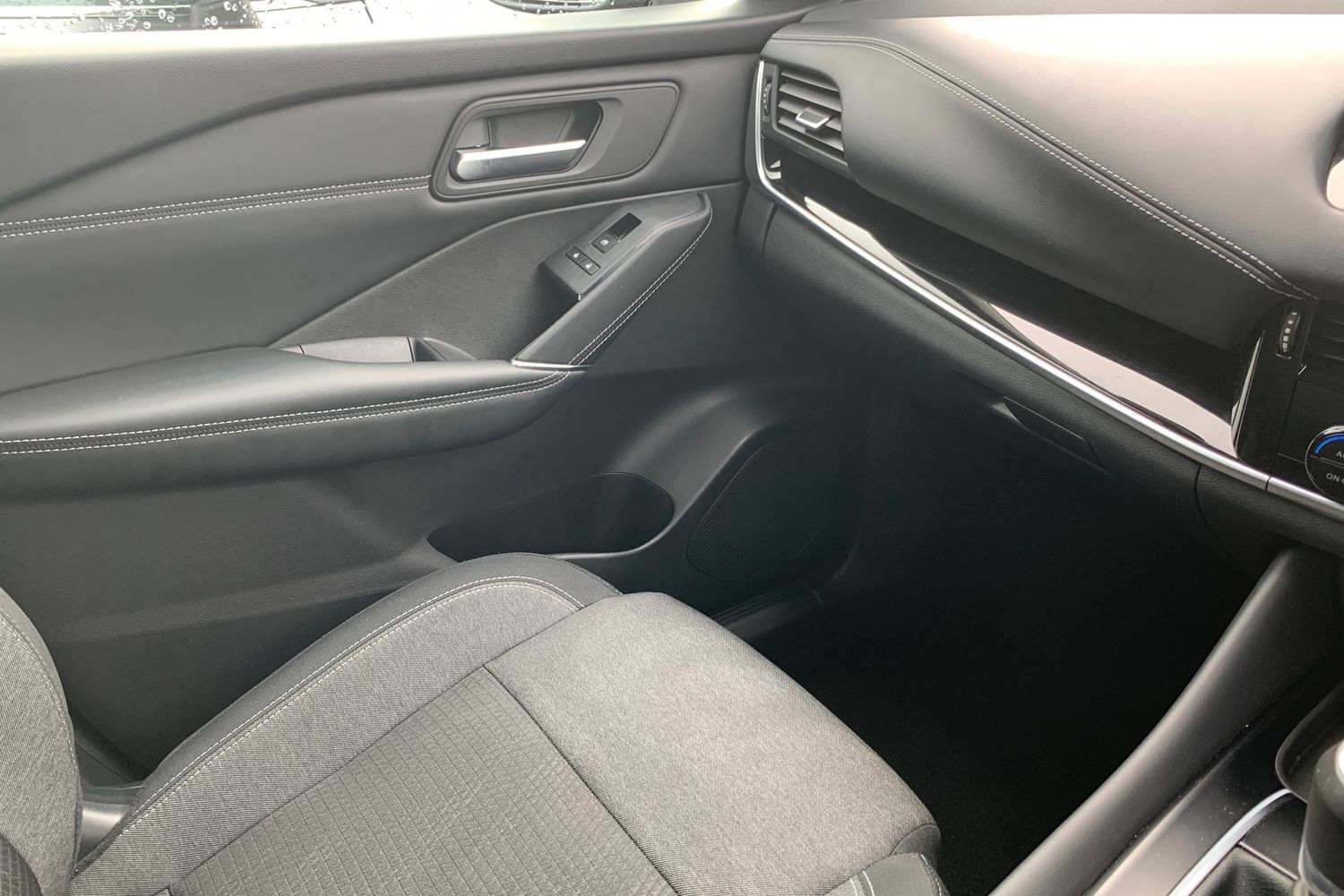 Used Nissan Qashqai 2022 for sale - 77198239: Photo 40