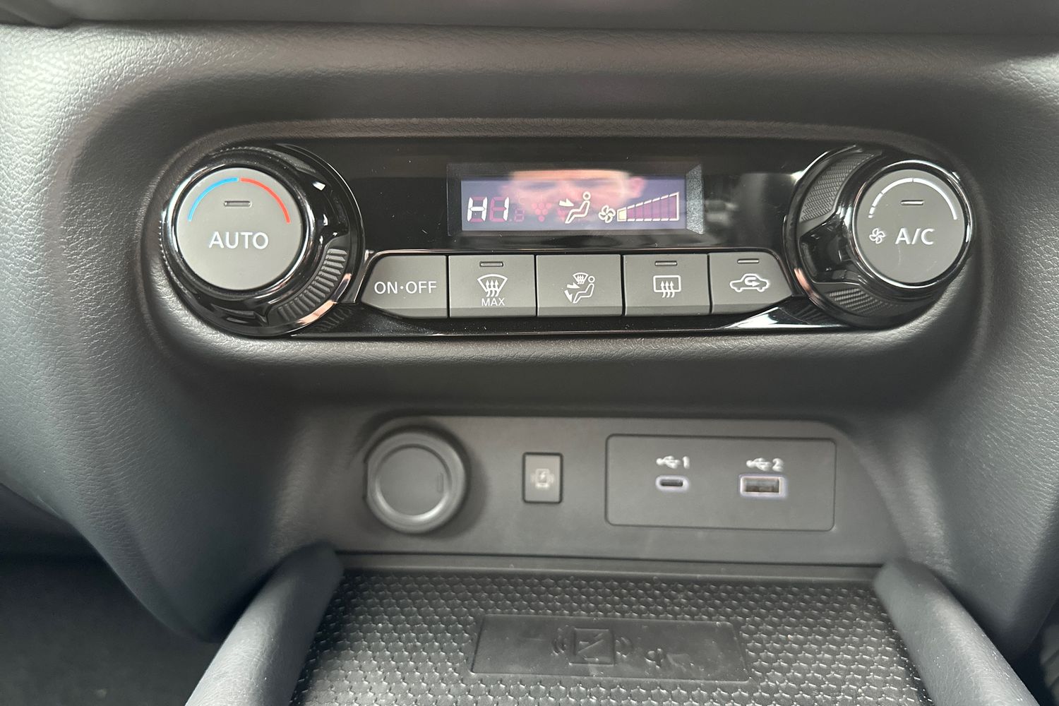 Used Nissan Juke 2024 for sale - 76116850: Photo 15