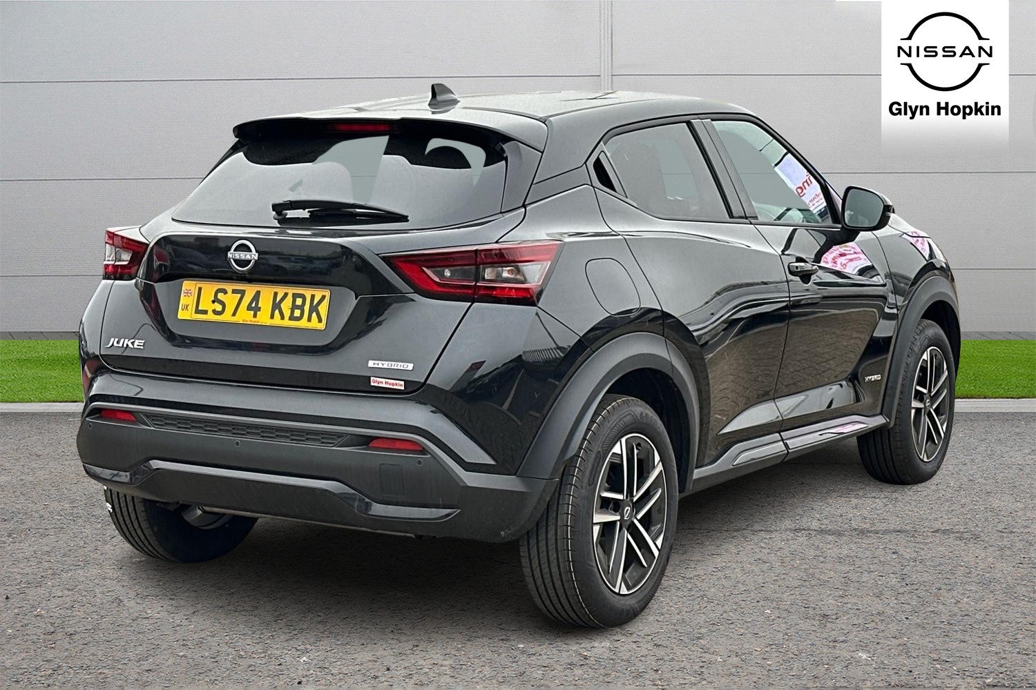 Used Nissan Juke 2024 for sale - 76116850: Photo 3