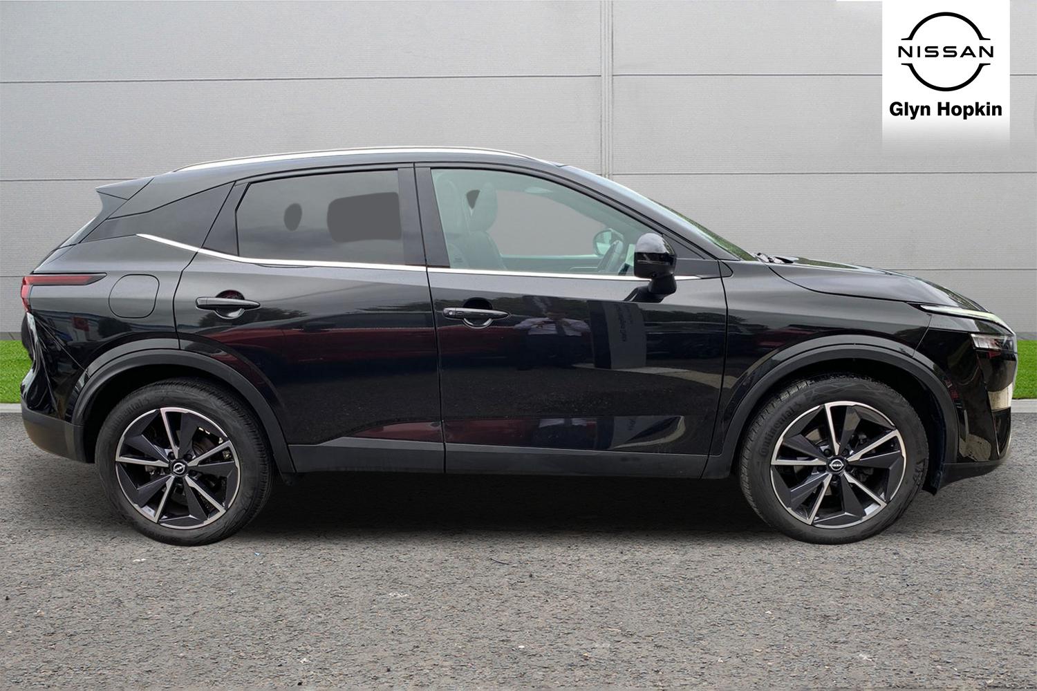 Used Nissan Qashqai 2023 for sale - 75547421: Photo 2