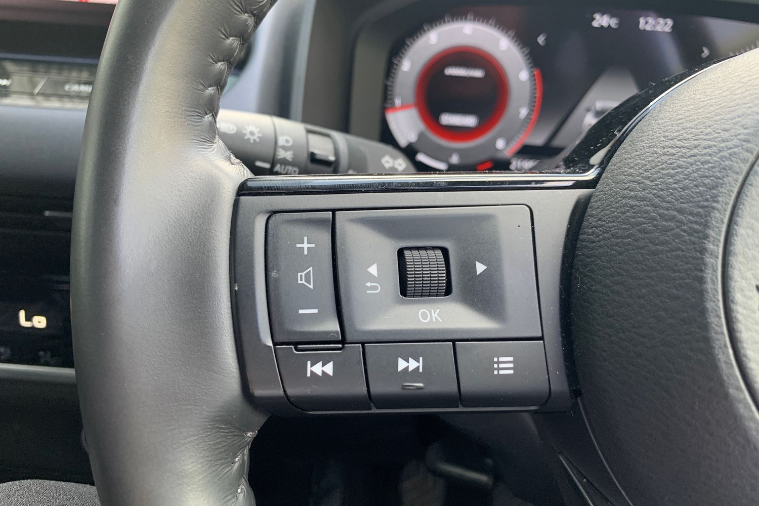 Used Nissan Qashqai 2023 for sale - 75547421: Photo 21