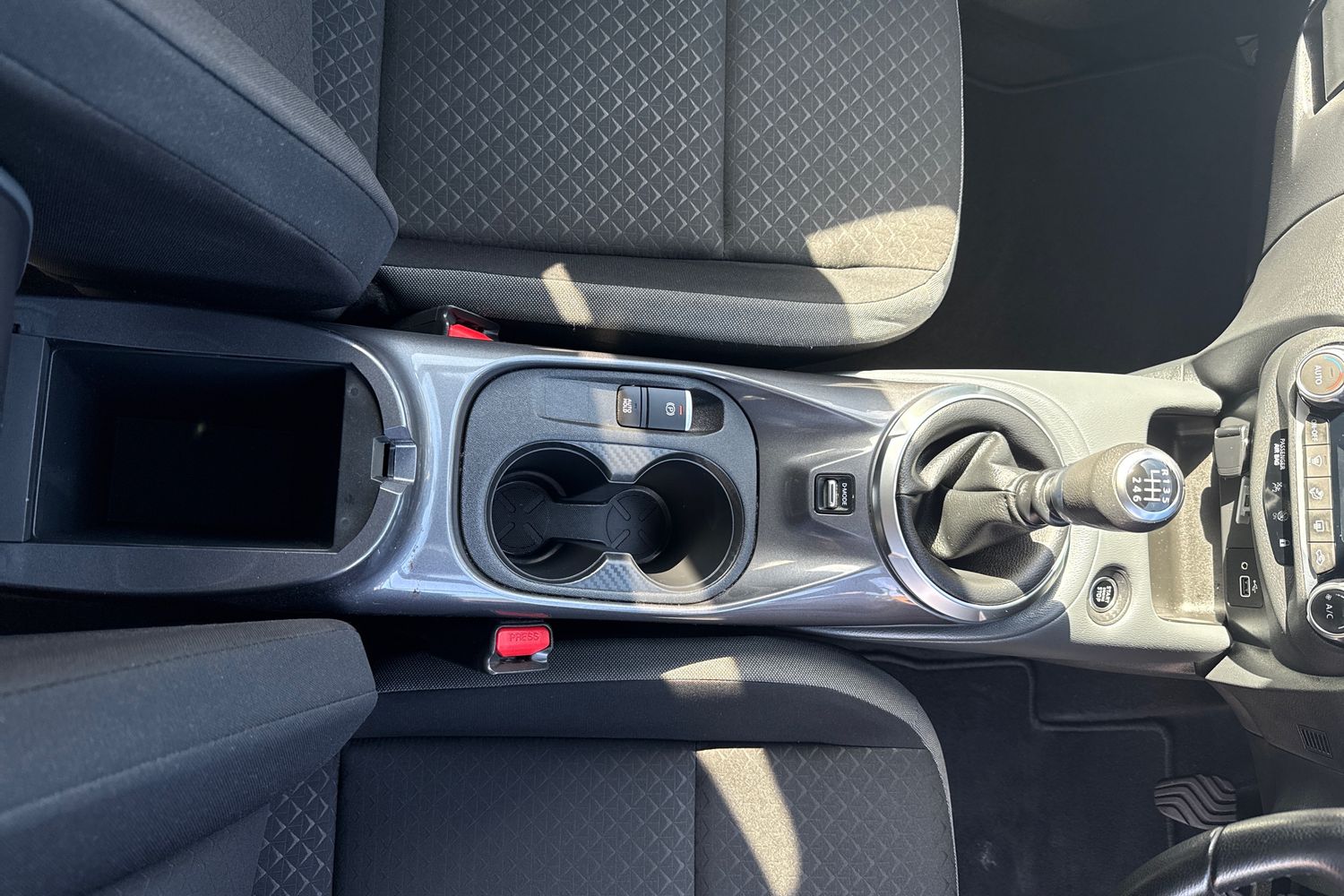 Used Nissan Juke 2022 for sale - 76191048: Photo 36