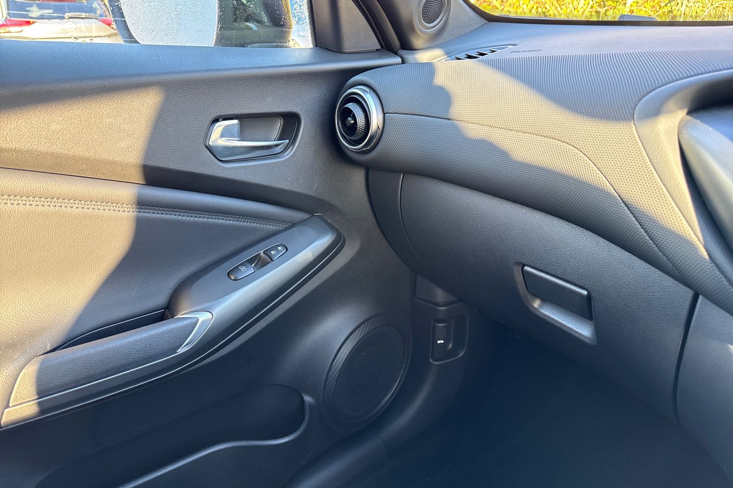 Used Nissan Juke 2024 for sale - 76915017: Photo 34