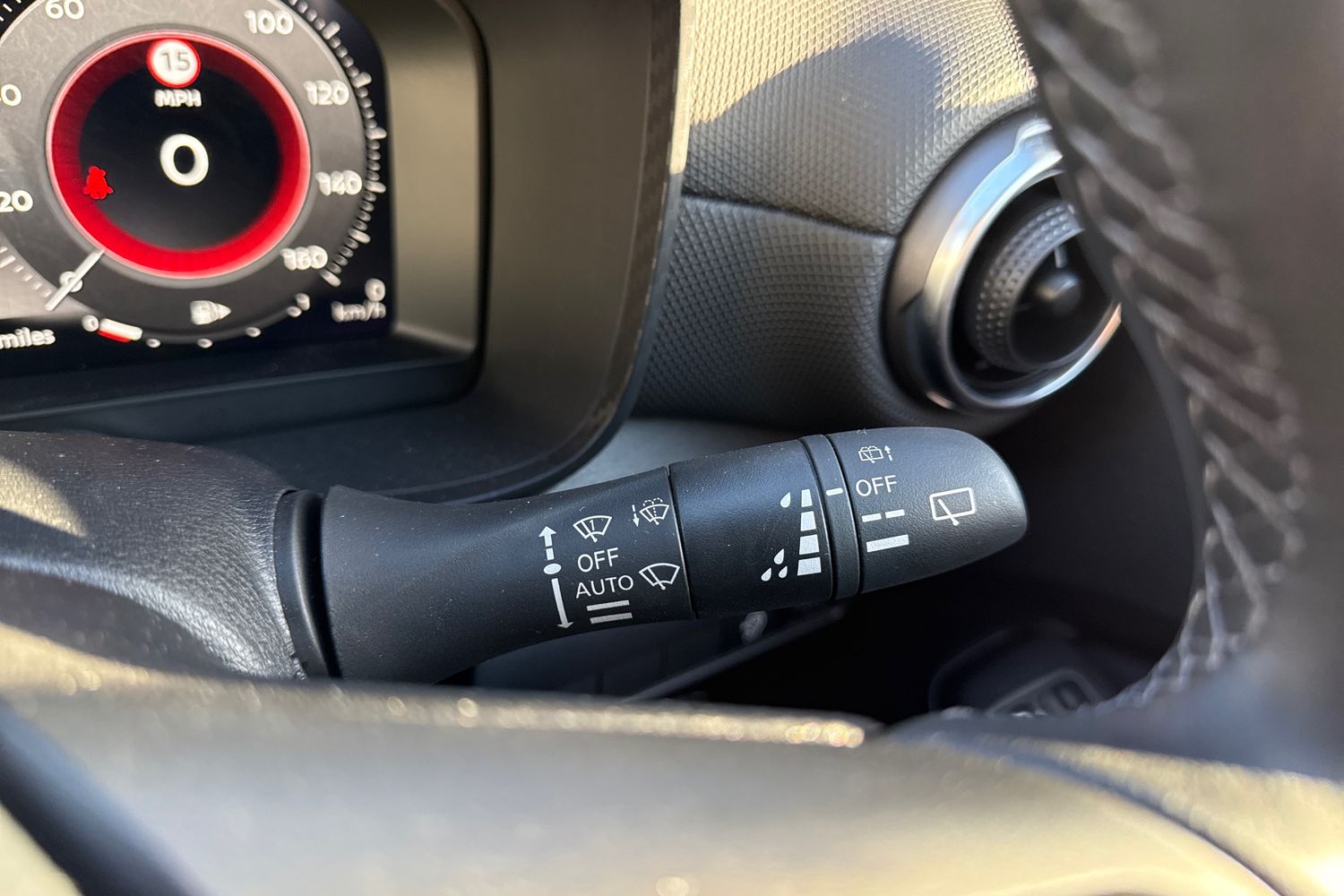 Used Nissan Juke 2024 for sale - 76915017: Photo 36