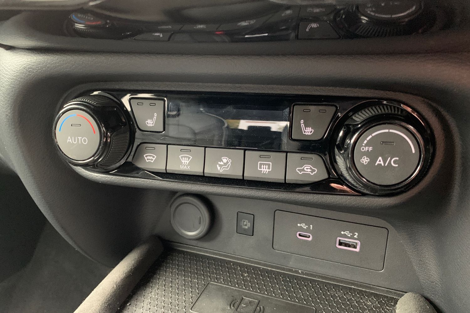 Used Nissan Juke 2025 for sale - 76652390: Photo 15