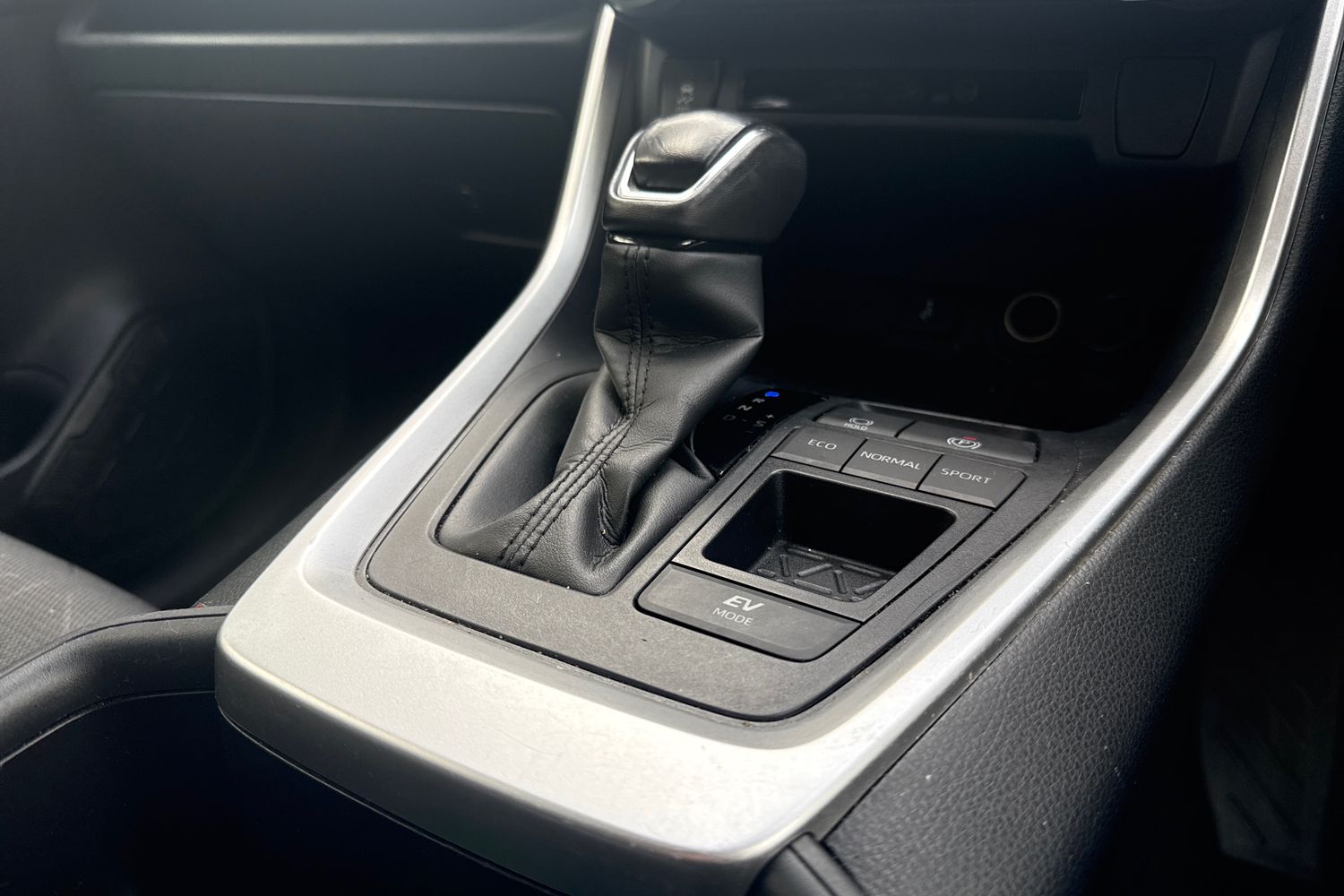 Used Toyota RAV4 2022 for sale - 77492672: Photo 14