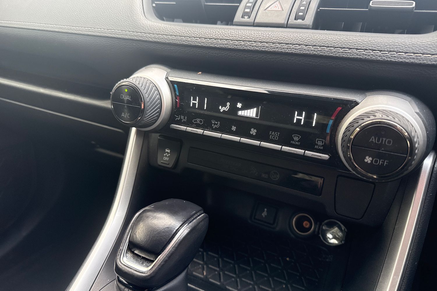 Used Toyota RAV4 2022 for sale - 77492672: Photo 15