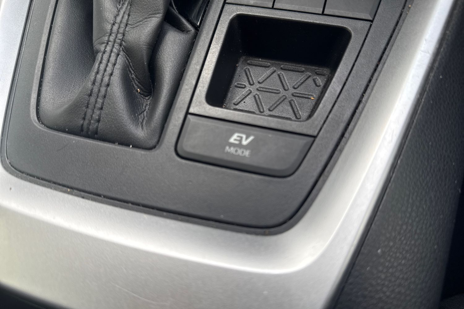 Used Toyota RAV4 2022 for sale - 77492672: Photo 25