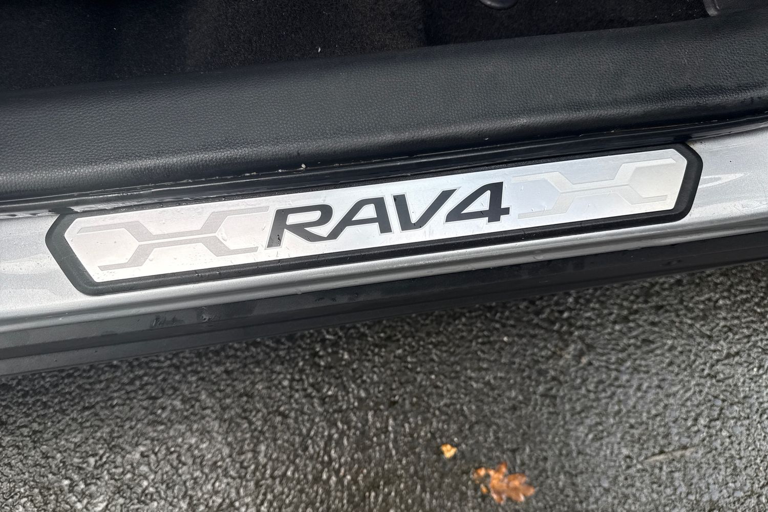 Used Toyota RAV4 2022 for sale - 77492672: Photo 37