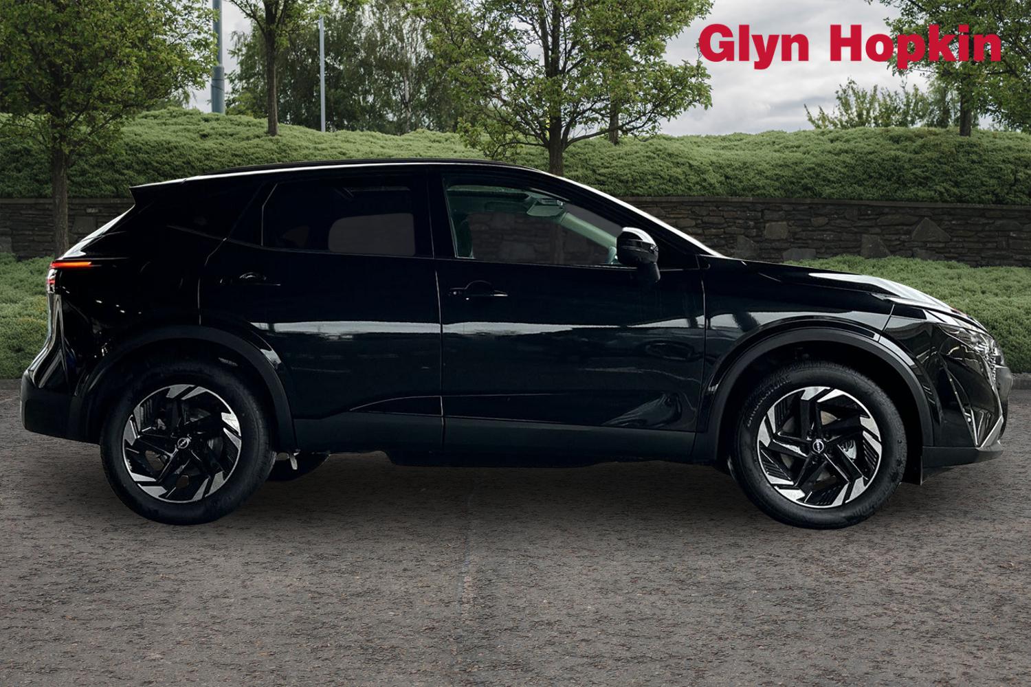 Used Nissan Qashqai 2025 for sale - 76927932: Photo 2