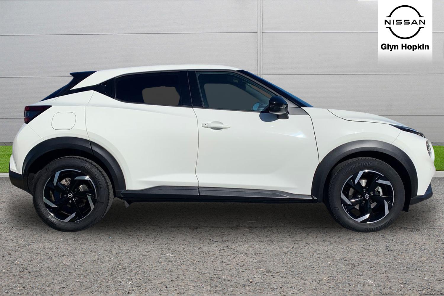 Used Nissan Juke 2023 for sale - 76487330: Photo 2