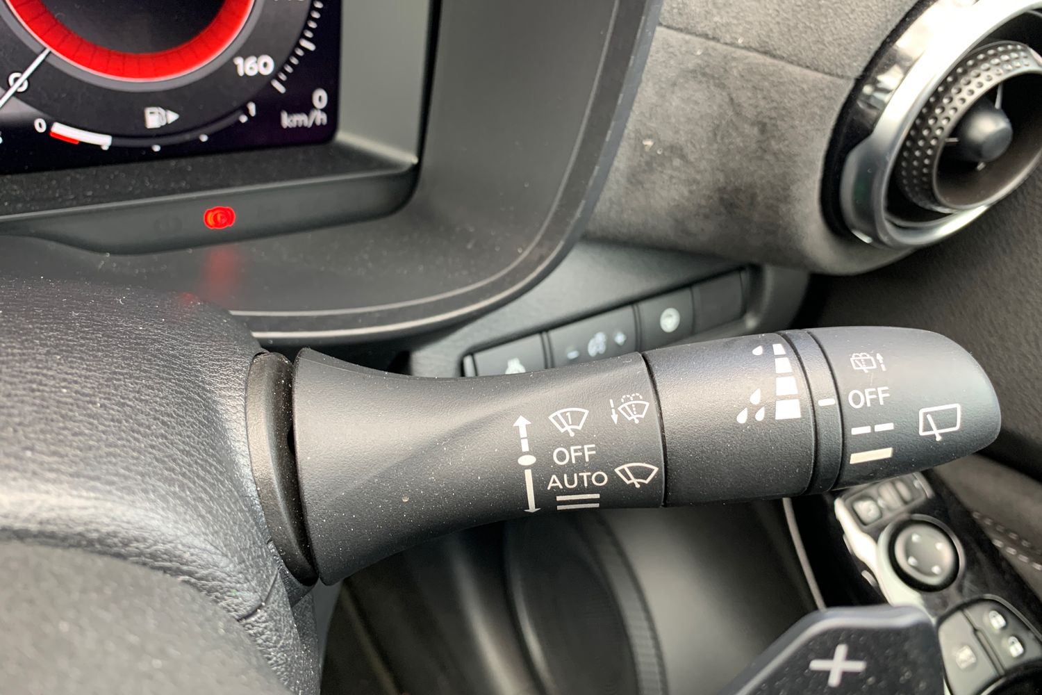 Used Nissan Juke 2024 for sale - 77151485: Photo 28