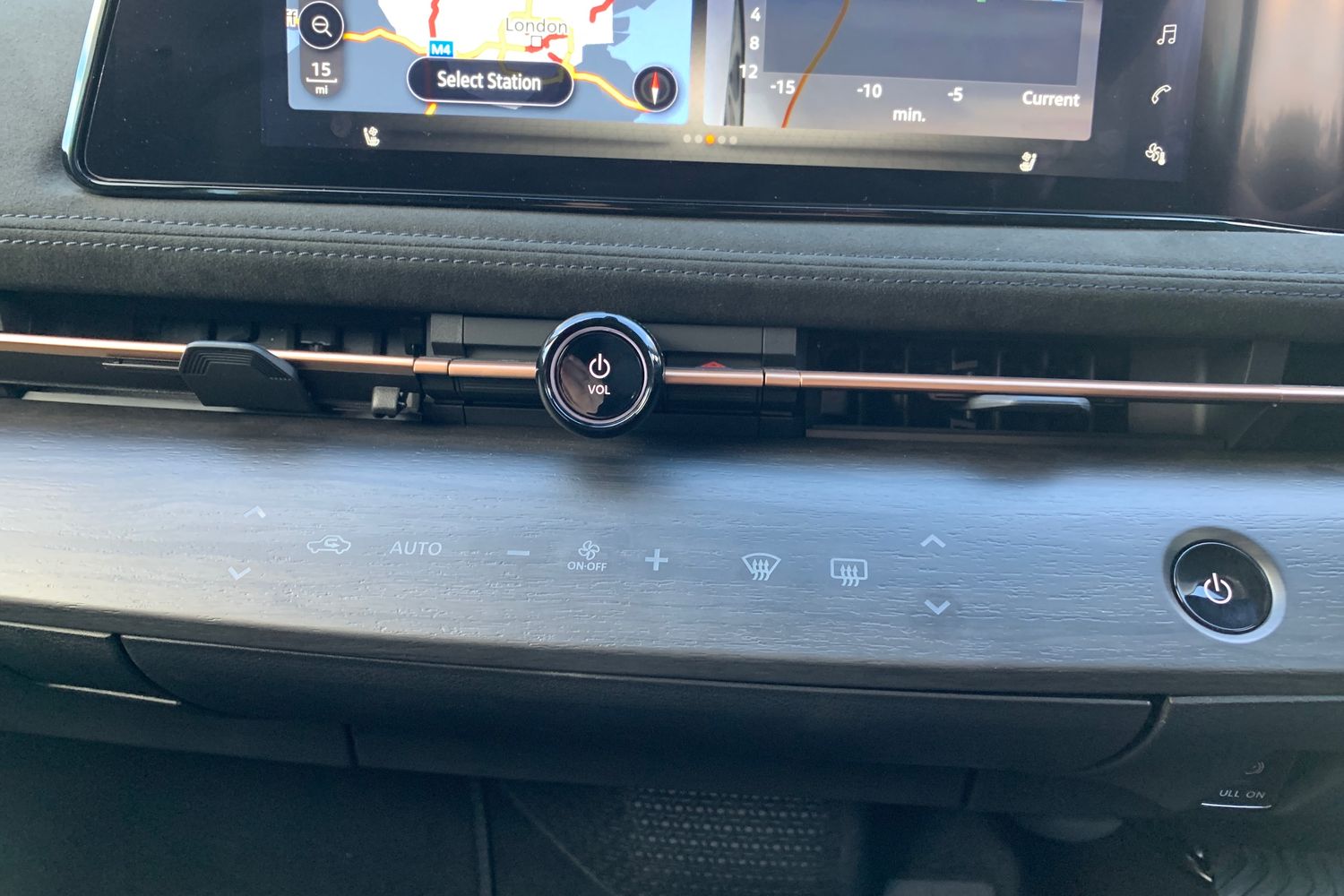 Used Nissan ARIYA 2025 for sale - 77964998: Photo 15