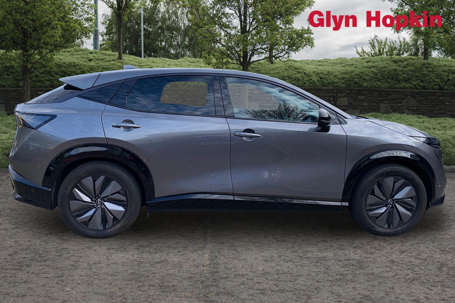 Used Nissan ARIYA 2025 for sale - 77964998: Photo 2