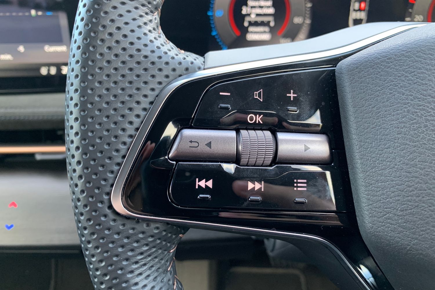 Used Nissan ARIYA 2025 for sale - 77964998: Photo 21