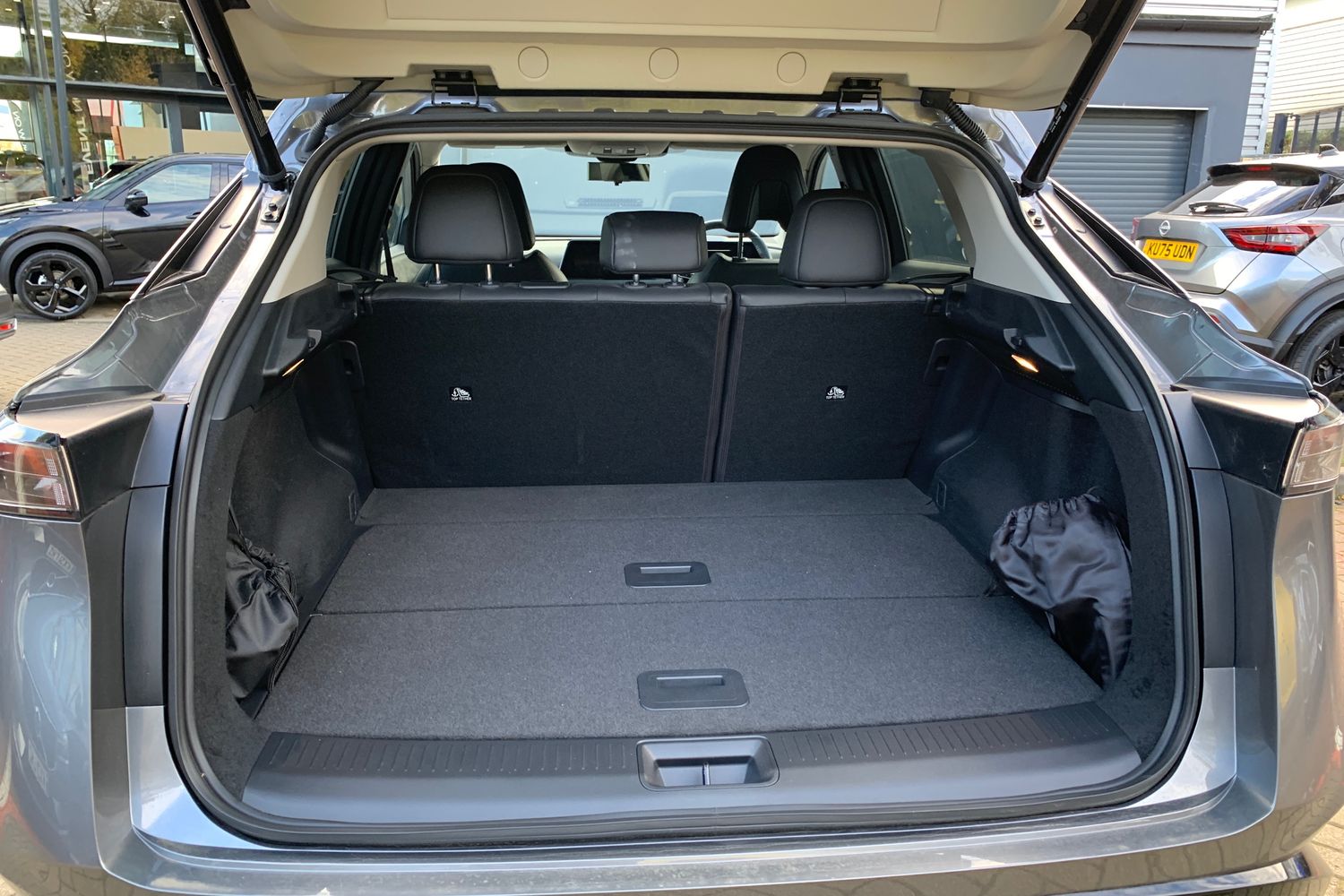 Used Nissan ARIYA 2025 for sale - 77964998: Photo 24